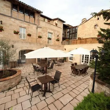 Des Consuls Castelnau-de-Montmiral