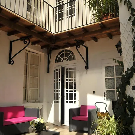 Hotel Des Consuls