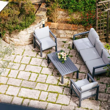 Hotel Des Consuls 3*