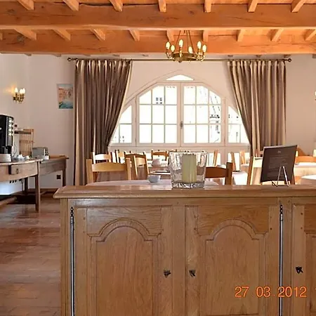 Des Consuls Hotel