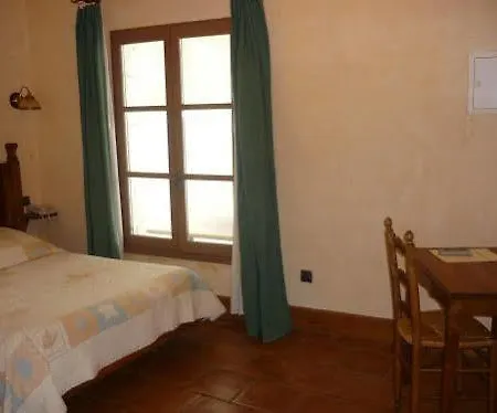 Des Consuls Hotel Castelnau-de-Montmiral