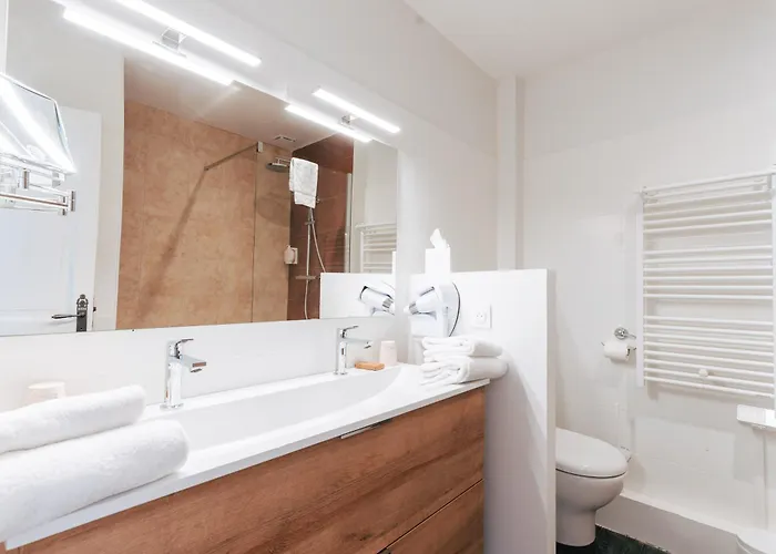 호텔 Des Consuls 3*