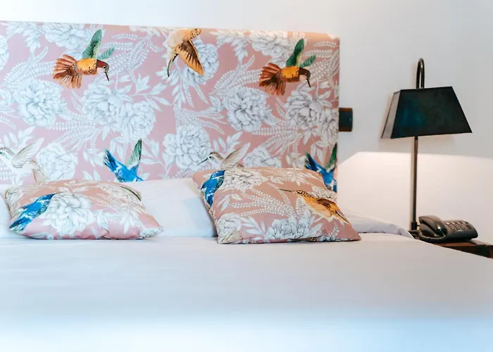 호텔 Des Consuls 3*