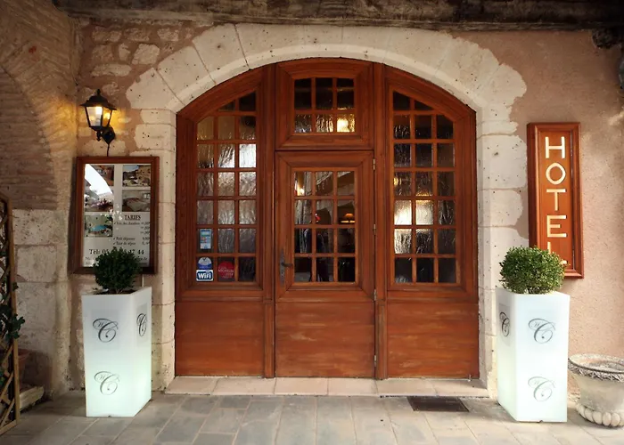 Des Consuls 호텔 3*