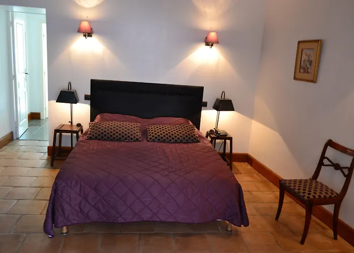 Des Consuls 호텔 카스텔누데몬트미랄