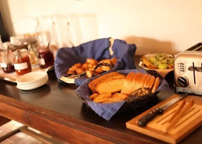 Des Consuls 호텔 카스텔누데몬트미랄