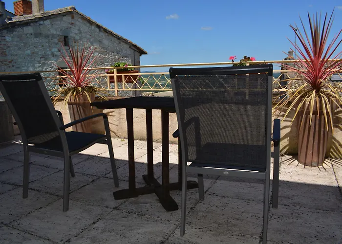 Des Consuls 카스텔누데몬트미랄